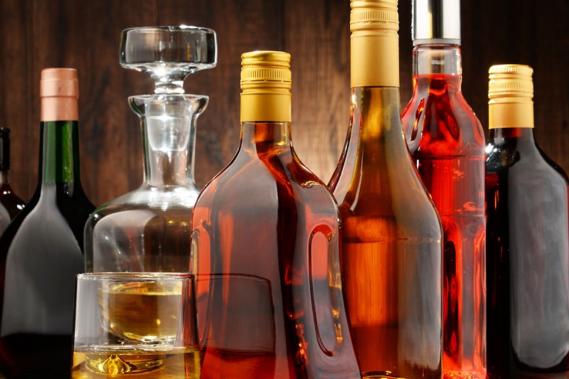 Ταξιδιωτική οδηγία της Βρετανίας σε υπηκόους της για δηλητηριάσεις από μεθανόλη