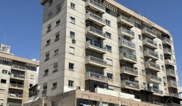 Άμεσα μέτρα για ακόμα μία επικίνδυνη πολυκατοικία