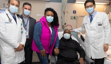 Ασθενής που έλαβε μόσχευμα νεφρού χοίρου πήρε εξιτήριο
