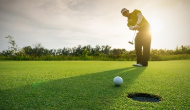 Γκολφ: Eιδικοί υποστηρίζουν ότι οι ηλικιωμένοι μπορούν να ωφεληθούν σωματικά και ψυχικά
