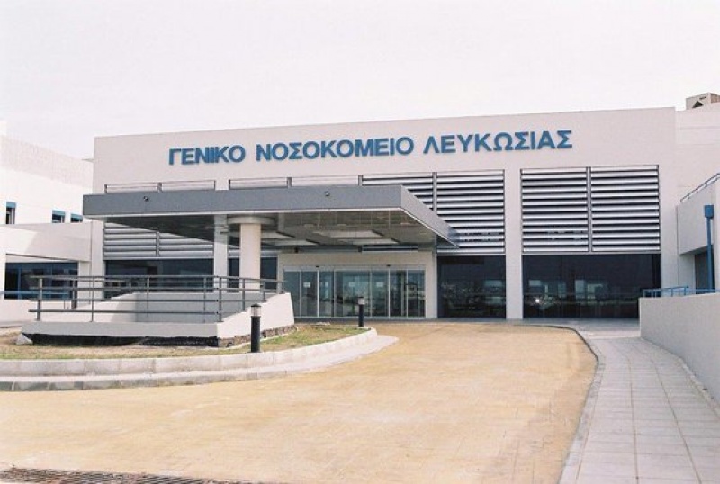 &Sigma;&omicron;&beta;&alpha;&rho;ά &tau;&rho;&alpha;&upsilon;&mu;&alpha;&tau;&iota;&sigma;&mu;έ&nu;&omicron;&sigmaf; 63&chi;&rho;&omicron;&nu;&omicron;&sigmaf; &kappa;&alpha;&tau;ά &tau;&eta;&nu; &epsilon;&pi;&iota;&beta;ί&beta;&alpha;&sigma;ή &tau;&omicron;&upsilon; &sigma;&epsilon; ό&chi;&eta;&mu;&alpha; &sigma;&tau;&eta; &Lambda;&epsilon;&upsilon;&kappa;&omega;&sigma;ί&alpha;