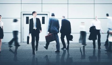 Καλύτερη απόδοση στην εργασία με διάλειμμα 5 λεπτών για περπάτημα