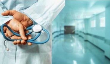 Υποχρεωτική η ασφάλιση για επαγγελματική αμέλεια από γιατρούς