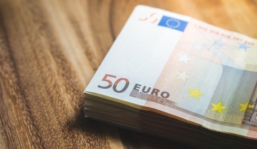 Σύλληψη 34χρονου με €25,555 και καπνικά χωρίς σήμανση στην Αγία Νάπα