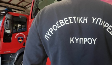 Φωτιά ξέσπασε το πρωί σε εργοστάσιο διαχείρισης υλικών στη Λεμεσό