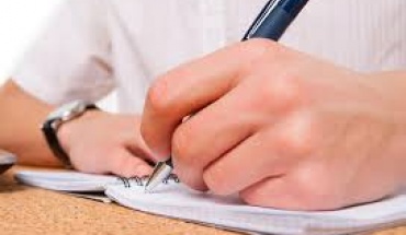 Γράφετε με το αριστερό χέρι; Ανήκετε στο 10% των ανθρώπων με ιδιαιτερότητες...