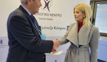 ΠτΒ: Κανείς μόνος του στον αγώνα κατά του καρκίνου
