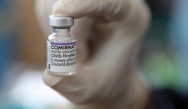 Συμφωνία Κομισιόν - BioNtech-Pfizer για επιτάχυνση παράδοσης εμβολίων για Covid