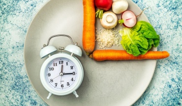 Νυχτερινή νηστεία σε συγχρονισμό με τον ύπνο: Ενισχύει την καρδιομεταβολική υγεία