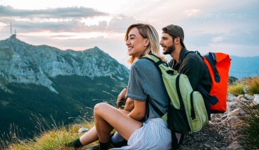 Sweat-jetting: Η νέα ταξιδιωτική τάση που συνδυάζει διακοπές και άσκηση