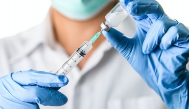 Προετοιμασίες για χορήγηση 4ης δόσης με επικαιροποιημένα εμβόλια