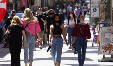 Ευρωβαρόμετρο: «Κρύβουν την θεραπεία για τον καρκίνο»