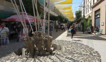 Εκρηκτικό κοκτέιλ σκόνης και ζέστης