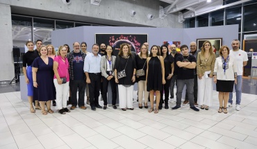 ΜΟΝΑΔΙΚΑ ΧΑΜΟΓΕΛΑ - Hermes Airports: «Νιώσε με, Άκουσε με, Κατανόησε με»