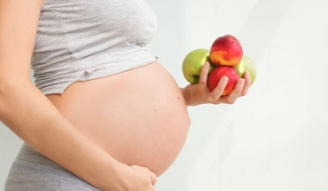 Διατροφή στην εγκυμοσύνη: Μύθοι και αλήθειες