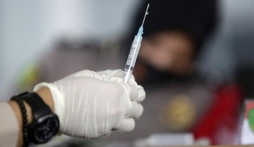 Υπ. Υγείας: Τέταρτη δόση εμβολίου σε άτομα άνω 60 ετών