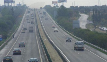 Δόθηκε στην κυκλοφορία η κλειστή λόγω σύγκρουσης λωρίδα στη Μουτταγιάκα