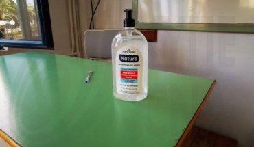 Αυστηρή τήρηση κανόνων υγιεινής χεριών ανεξαρτήτως γαντιών