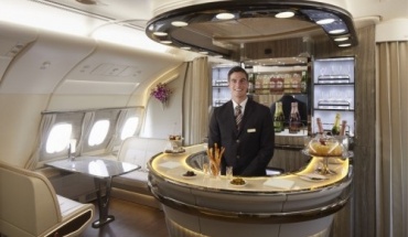 Η Emirates εκτοξεύει την εμπειρία του A380 στα ύψη, με τη νέα Premium Economy Θέση
