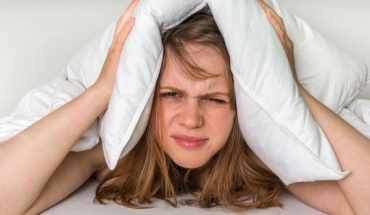 Είναι σύνηθες να ξυπνάτε προτού χτυπήσει το ξυπνητήρι σας;