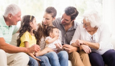Πώς η οικογενειακή παράδοση μπορεί να λειτουργήσει θεραπευτικά