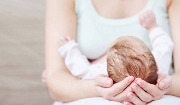 Οκτώ πιθανές αλλαγές στο δέρμα μετά τον τοκετό
