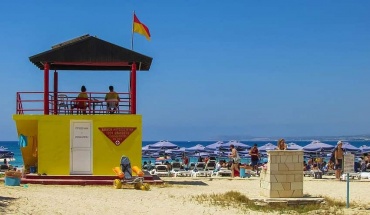 Οργανωμένες παραλίες και ναυαγοσώστες  - Οι αριθμοί του 2025