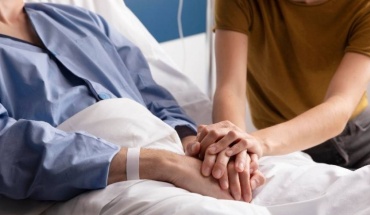 Απλούστευση διαδικασιών για κάλυψη εξόδων θεραπείας στο εξωτερικό ενέκρινε το Υπουργικό