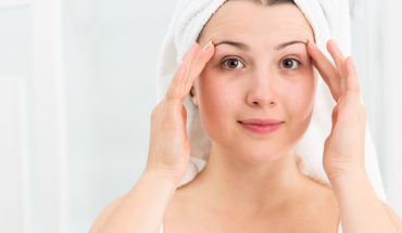 Πώς διορθώνονται οι μικρές αλλά... ορατές ατέλειες στο πρόσωπο