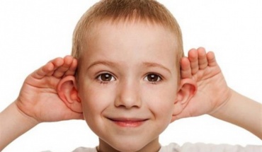 Ωτοπλαστική: Πότε και πώς διορθώνουμε τα πεταχτά ή μεγάλα αυτιά στα παιδιά