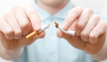 Μείωση στον αριθμό καπνιστών δείχνει έρευνα
