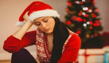 Κατάθλιψη των Χριστουγέννων: Τι είναι και πώς αντιμετωπίζεται