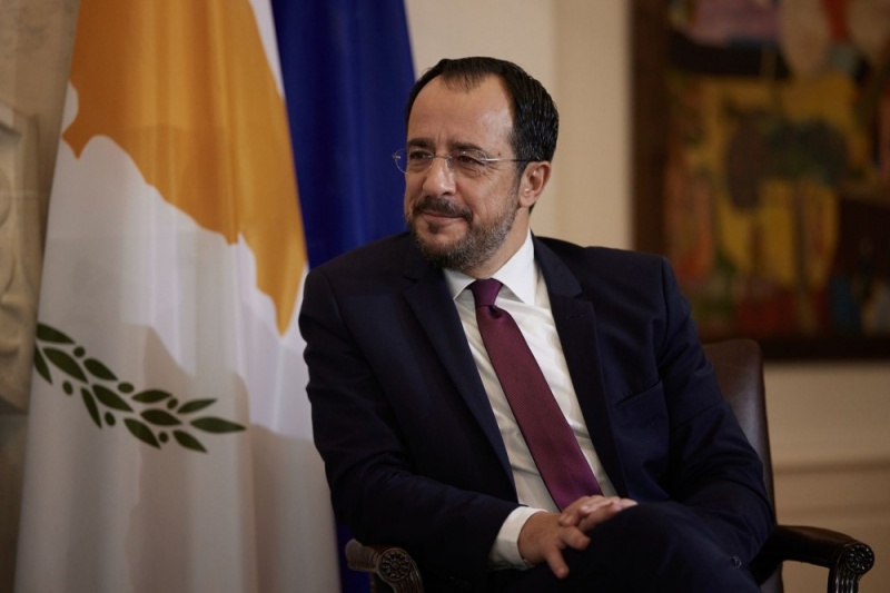 Ανεργία, ειδική εκπαίδευση και κλιματιστικά έθιξε ο ΠτΔ