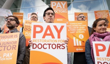 Τριήμερη απεργία όλων των γιατρών του NHS στην Αγγλία