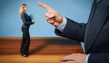 Πως να προστατεύσουμε τους εφήβους από το μίσος των οπαδών της "ανδρόσφαιρας"