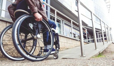 ΚΥΣΟΑ: Συγγνώμη με «ουρά», προσβάλλει το αξίωμα του Ευρωβουλευτή