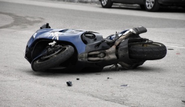 Σοβαροί τραυματισμοί από σύγκρουση μοτοσικλετών στην Αγία Νάπα