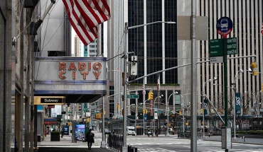 Γυναίκα κατηγορεί τον δήμαρχο Νέας Υόρκης για «σεξουαλική επίθεση» πριν από 30 χρόνια