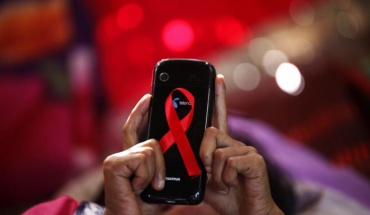 Επ. Εθελοντισμού: Το 2019 38 εκ. άνθρωποι ζούσαν με τον HIV