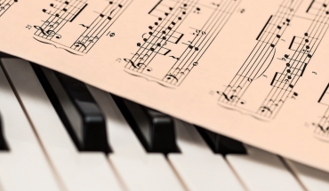 Πολλά τα οφέλη στον εγκέφαλο και τον ψυχισμό από την εκμάθηση πιάνου
