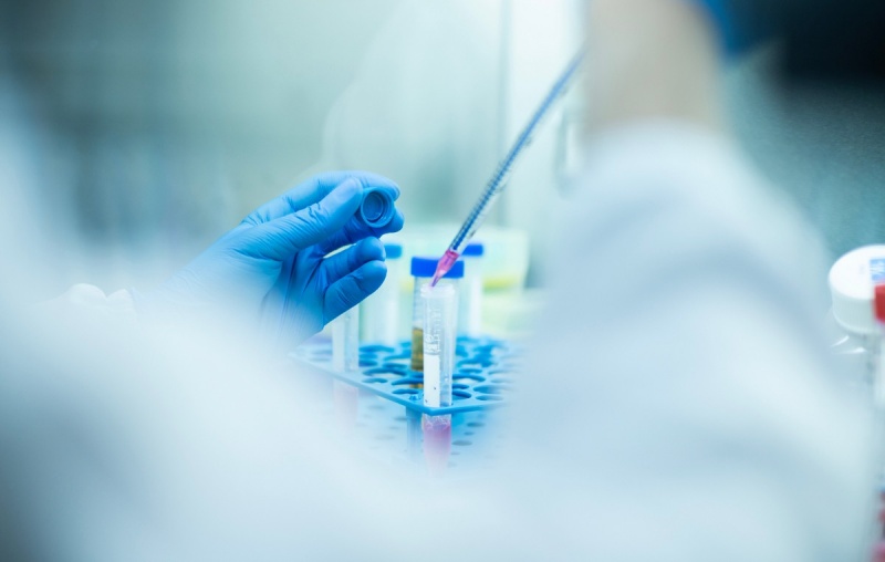 &Nu;έ&alpha; &theta;&epsilon;&rho;&alpha;&pi;&epsilon;ί&alpha; CAR-T &sigma;&tau;&omicron;&chi;&epsilon;ύ&epsilon;&iota; &alpha;&nu;&theta;&epsilon;&kappa;&tau;&iota;&kappa;&omicron;ύ&sigmaf; &sigma;&upsilon;&mu;&pi;&alpha;&gamma;&epsilon;ί&sigmaf; ό&gamma;&kappa;&omicron;&upsilon;&sigmaf;