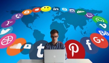 Μέσα κοινωνικής δικτύωσης: Μάς κάνουν πιο εξωστρεφείς ή μάς απομονώνουν;