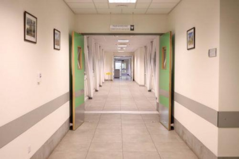 &Upsilon;&pi;&epsilon;&rho;&pi;&lambda;&eta;&theta;&upsilon;&sigma;&mu;ό&sigmaf; &kappa;&alpha;&iota; &epsilon;&lambda;&lambda;&epsilon;ί&psi;&epsilon;&iota;&sigmaf; &sigma;&tau;&omicron; &Nu;&omicron;&sigma;&omicron;&kappa;&omicron;&mu;&epsilon;ί&omicron; &Alpha;&theta;&alpha;&lambda;ά&sigma;&sigma;&alpha;&sigmaf;