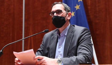 Κ. Ιωάννου: Αντιστρέφει τα πύρα στον Κωστρίκη