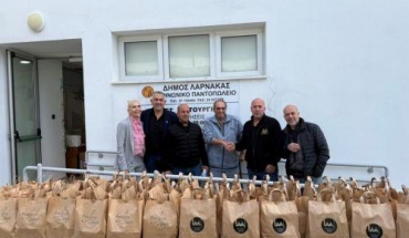 Ο ΕΟΑ Λάρνακας και δύο εταιρείες ενισχύουν 100 άπορες οικογένειες