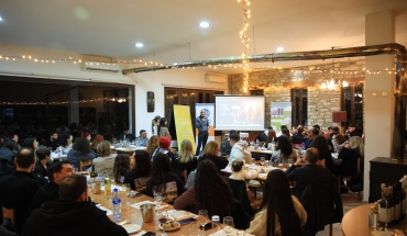 Oι νέοι ξεδιπλώνουν ιδέες και σχεδιάζουν νεανικές κοινότητες