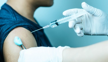 Αυξάνονται οι εμβολιασμοί σε Λατινική Αμερική και Ασία