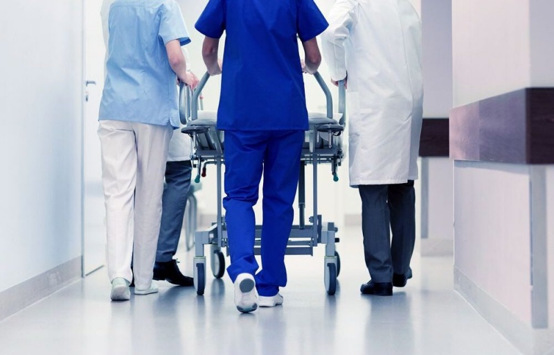 Απογοήτευση ΟΕΒ για το τελεσίγραφο ΥΥ για ιδιωτικά νοσηλευτήρια