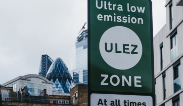 Σε όλο το Λονδίνο ζώνη εξαιρετικά χαμηλών ρύπων οχημάτων