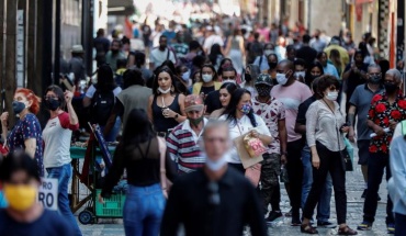 Εξακολουθεί να καλπάζει ο κορωνοϊός στη Λατ. Αμερική, αυστηρά μέτρα στην Ευρώπη